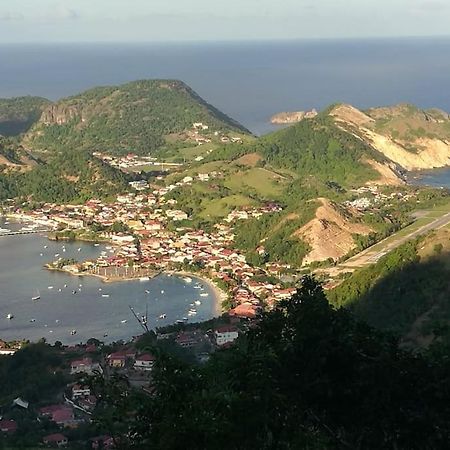 Studio De Charme Au Coeur Du Village, Vue Baie Terre-De-Haut Bagian luar foto