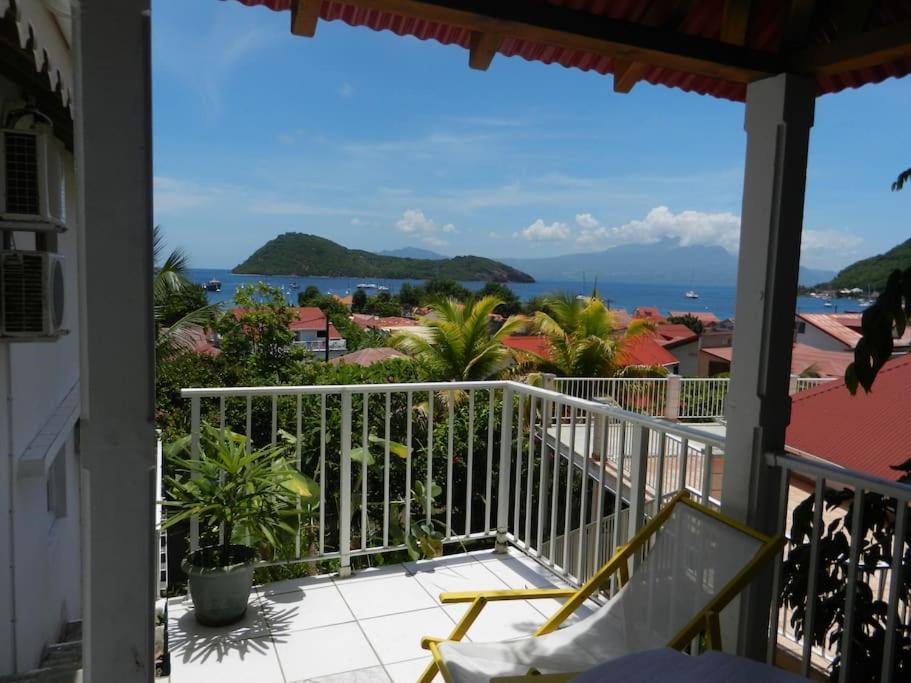 Studio De Charme Au Coeur Du Village, Vue Baie Terre-De-Haut Bagian luar foto